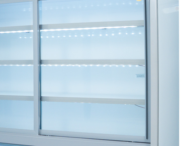 Ngăn trên làm mát