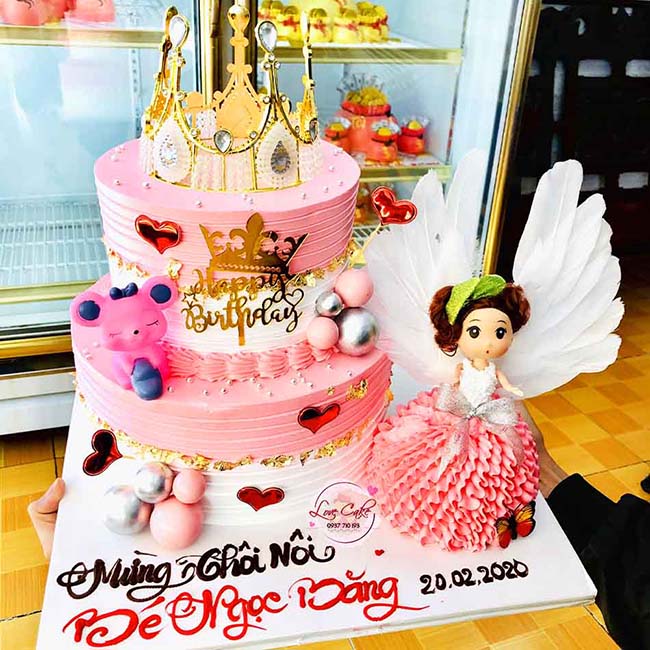 Bánh sinh nhật công chúa 2 tầng 3