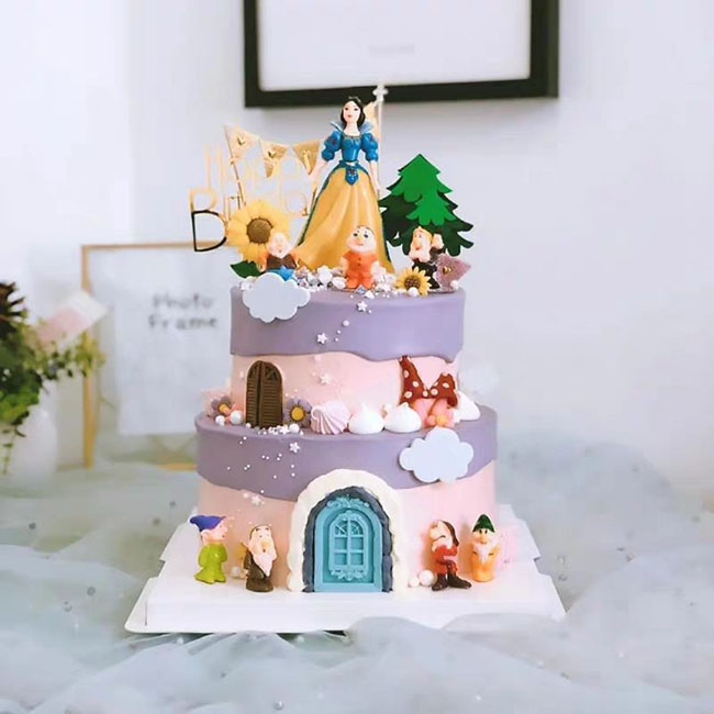 Bánh sinh nhật công chúa Bạch Tuyết 2