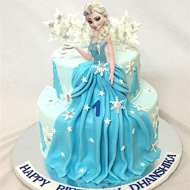 Bánh sinh nhật Elsa màu xanh 34