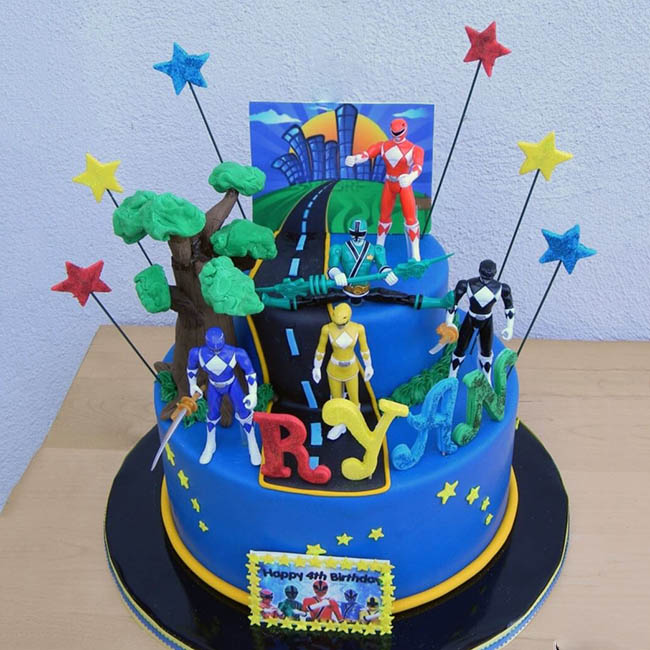 Bánh sinh nhật siêu nhân Gao màu xanh 