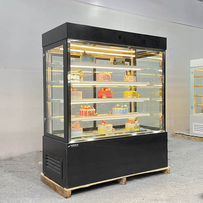 Tủ bánh kem kệ vàng 1m5 kính vuông 5 tầng đen trái
