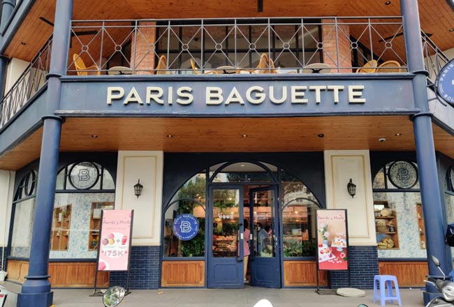 Tiệm bánh kem Paris Baguette Cao Thắng