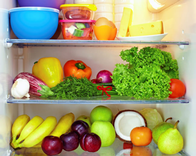 Cách sắp xếp thực phẩm chưa hợp lý làm cho tủ mát bị chảy nước