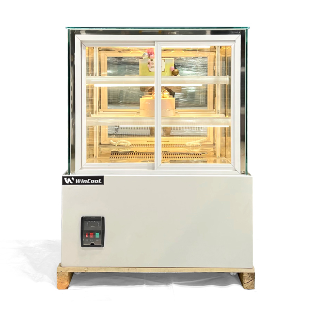 Tủ bánh kem 90cm kính vuông 3 tầng cửa trước