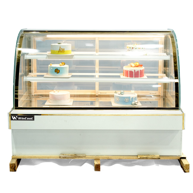 Tủ bánh kem 1m5 3 tầng kính cong