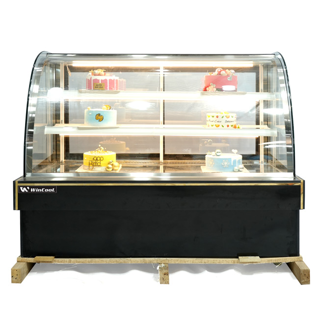 Tủ 1m8 kính cong 3 tầng
