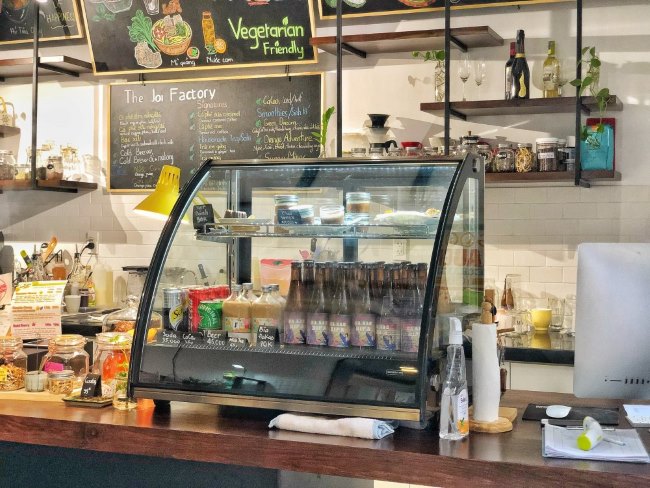 20+ Tủ bánh quán cafe được yêu thích nhất trong năm nay