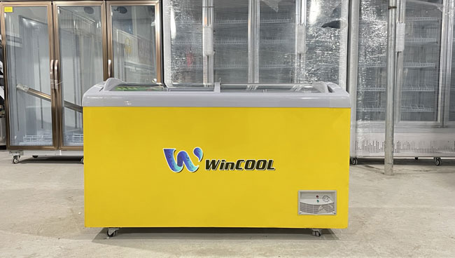 CN1400 thiết kế màu vàng bắt mắt