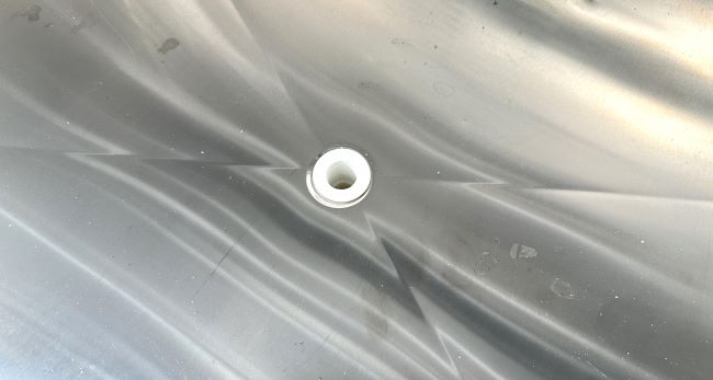 Lỗ thoát nước của tủ