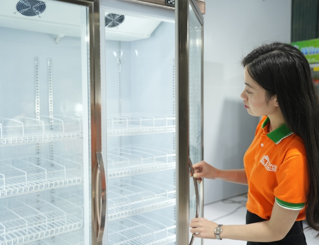 Không mở tủ liên tục