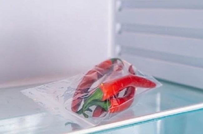 Ớt bảo quản bằng tủ mát được bao lâu?