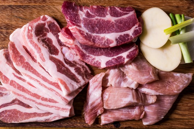 Thịt tươi cần được bảo quản mát