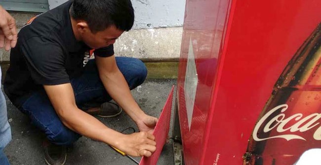 Hướng dẫn sửa tủ mát Coca Cola đơn giản, tiết kiệm chi phí