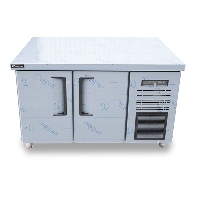 Tủ đông bàn chặt 2 cánh 250L làm lạnh quạt gió