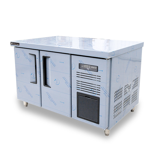 Tủ đông bàn chặt 2 cánh 250L làm lạnh quạt gió