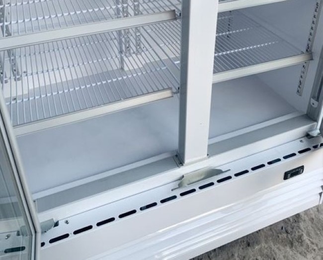 Làm lạnh kém, dễ đọng sương