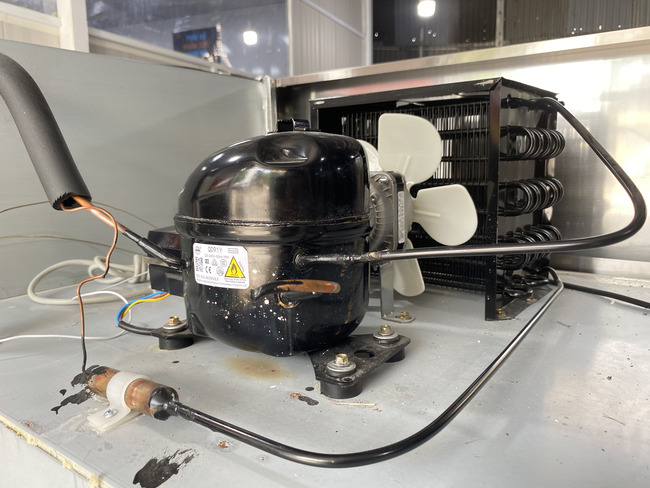 Block lạnh s&acirc;u