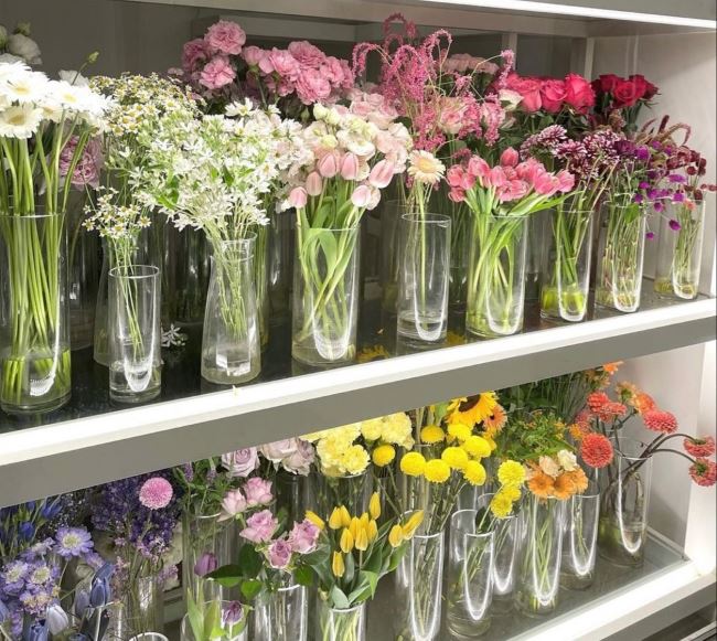 Ch&uacute; &yacute; khi bảo quản hoa bằng tủ m&aacute;t