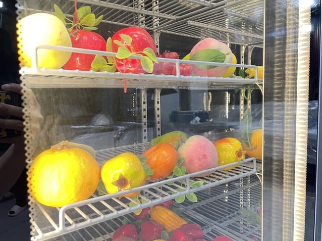 Trưng bày đa dạng thực phẩm