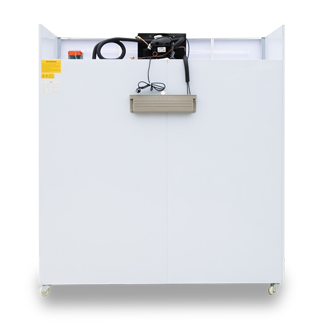 Tủ mát 3 cánh HR1860SG 1 chế độ