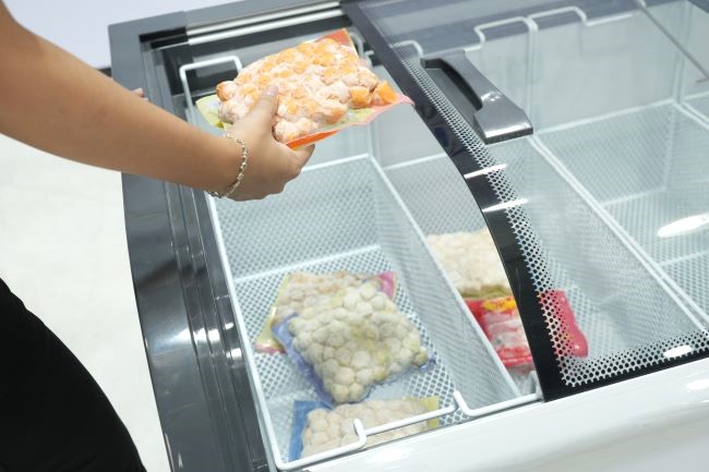 Nh&oacute;m đồ ăn ch&iacute;n