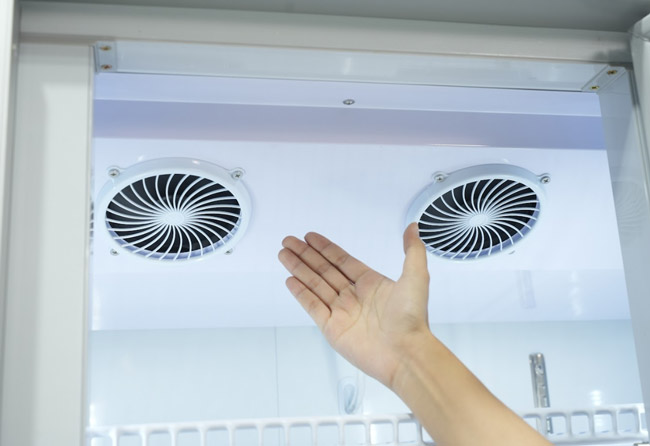 Quạt gi&oacute; l&agrave;m lạnh nhanh